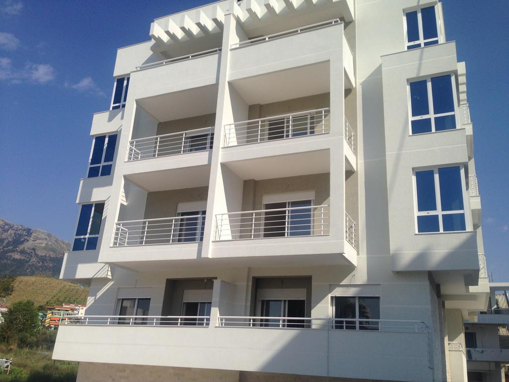 Radhima Beach Apartment-Tirana Resort 奥里库姆 外观 照片
