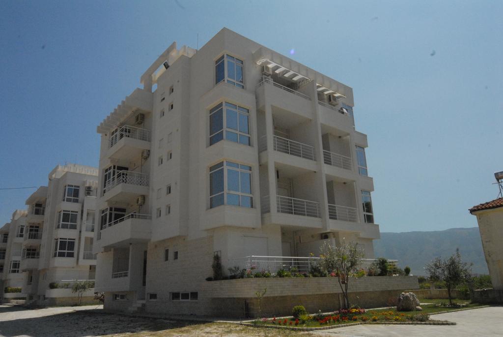 Radhima Beach Apartment-Tirana Resort 奥里库姆 外观 照片